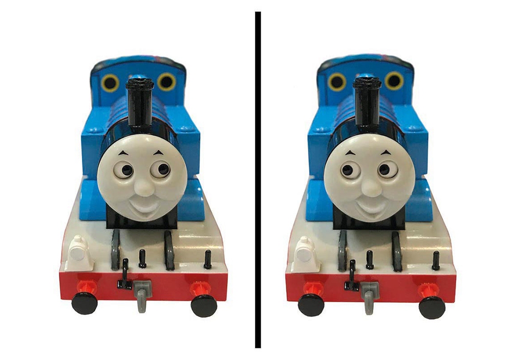 Thomas with Annie & Clarabel OO Electric Set — 4