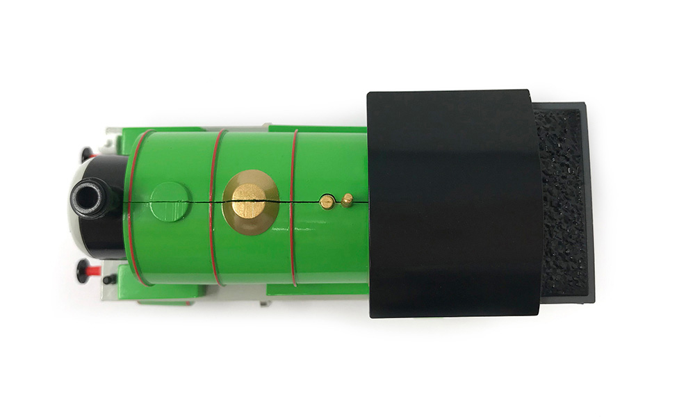 Bachmann Percy the Small Engine - OO Scale with Moving Eyes — 4
